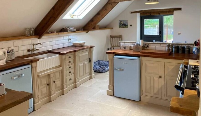 The Old Stables at Hatch