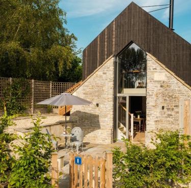 The Old Winery Cottage No1