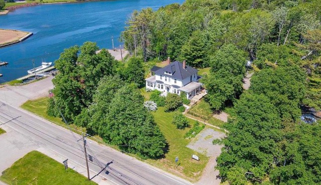 The Olde Anchor Bed & Breakfast