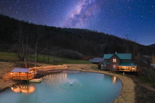 ‘The Olde Homestead’ w/Mtn Views Near Coudersport