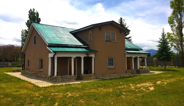 The Opus House - Peaceful serenity along the highway to the Taos Scenic Byway
