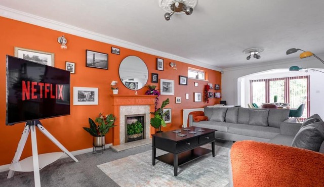 The Orange House Langdon Hills