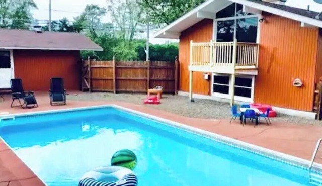 The Orange House with heated pool, Sleeps 8