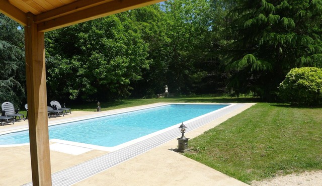 The Orangerie, with heated indoor pool, in beautiful countryside