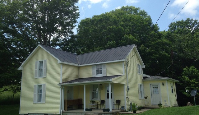 The Orchard-A Place to get Away and Relax at our cozy,remodeled, historic house.