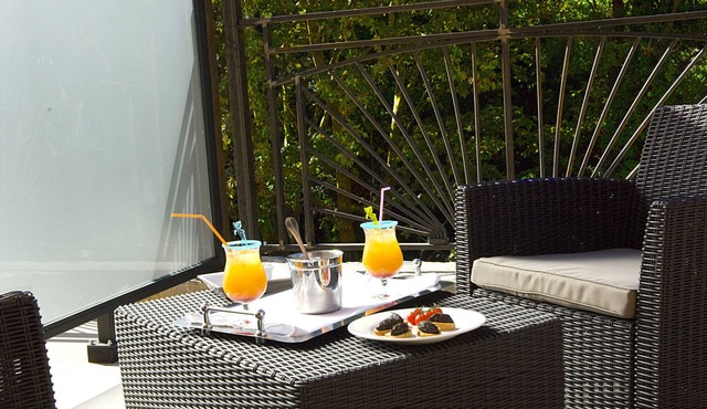 The Originals City, Hôtel Les Bastides du Gapeau, Hyères Nord