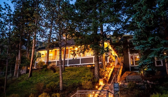 The Outlook Lodge