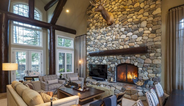 The Overlook: Luxury Ketchum Home