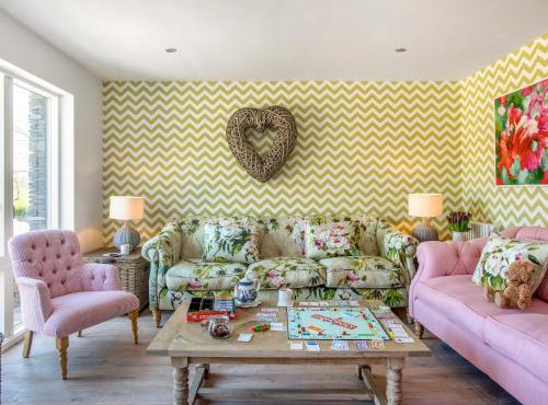 The Owl Nest-Uk46927