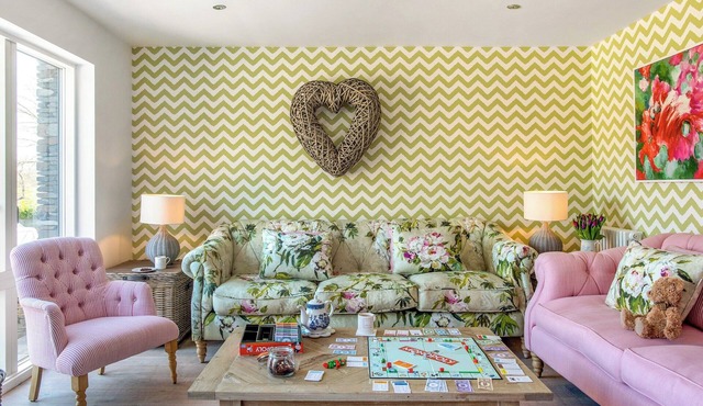 The Owl Nest-UK46927