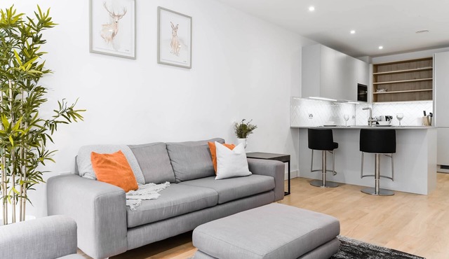 The Ox - One Bed - Canary Wharf