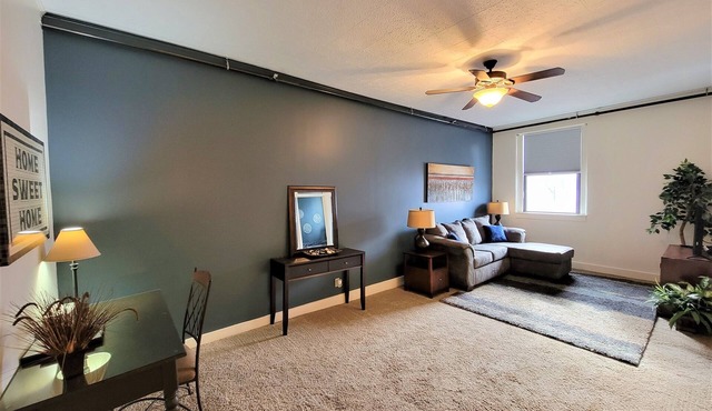 The Oxford 1BR apartment in historic downtown