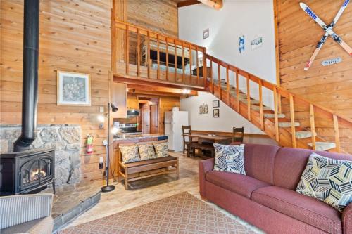 The Pacesetter Best Location on the Mountain
