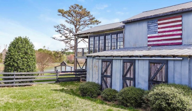 The Pack House at Little Bass Lake