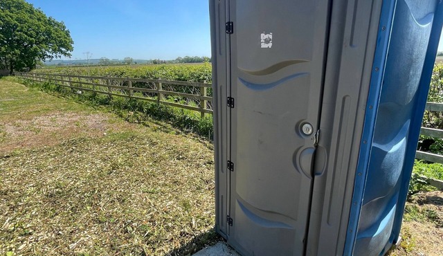 The Paddock Glamping - Clover 2