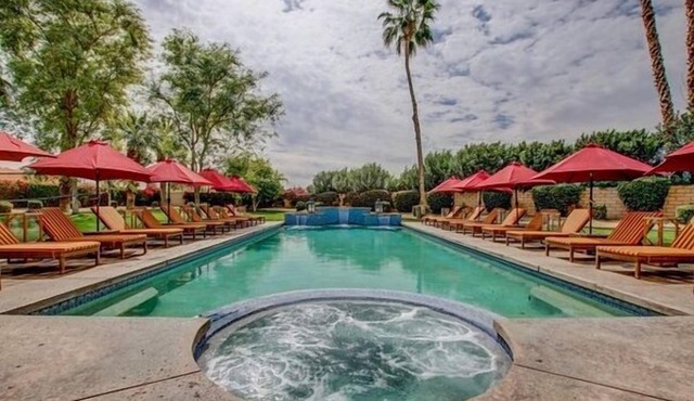 The Palm Palace - Live like Royalty in this 8,000 sq.ft Mansion by Empire Polo!