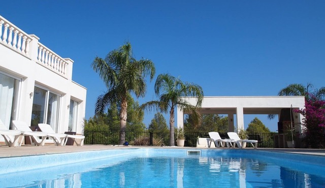 The Palms - Spacious Private Villa For Family Fun & Relaxation