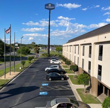 THE PARAGON of Golden Isles