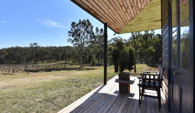 The Parson's Vineyard Retreat - get amongst the vineyards in a historic home