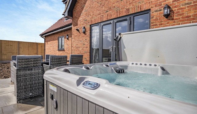 The Pastures - UK41853