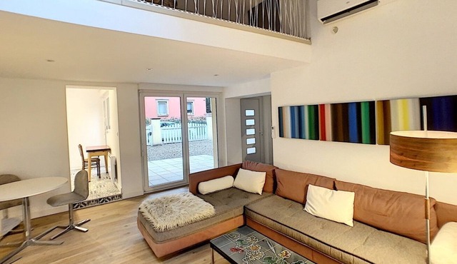 "the patio", just for you, in the peace and quiet.