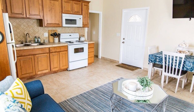 The PB Spot 1BR w/Parking