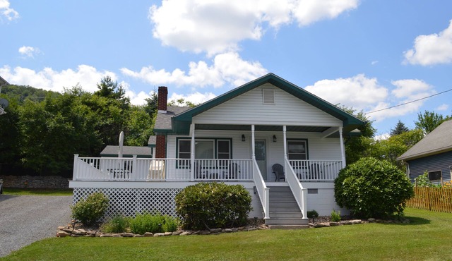 The Pea Pod - Deep Creek Lake