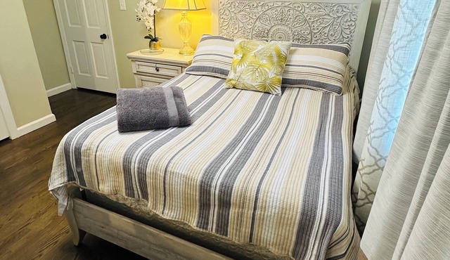 The Peaceful Perch Retreat near NYC - Elle's Home