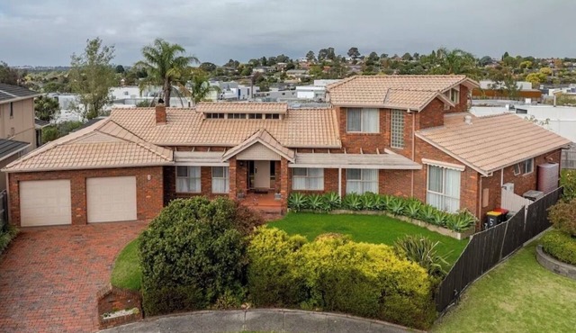 The peaceful retreat in a tranquil court