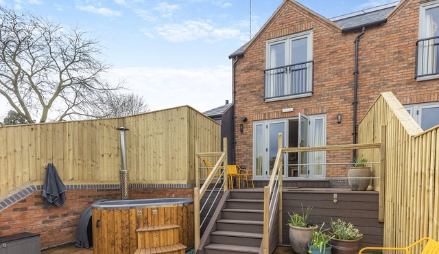 The Pear Tree - Pershore