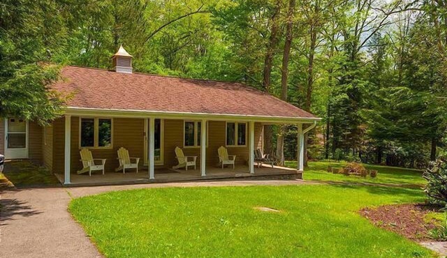 The Pebblestone Cottage - Quaint Countryside Escape