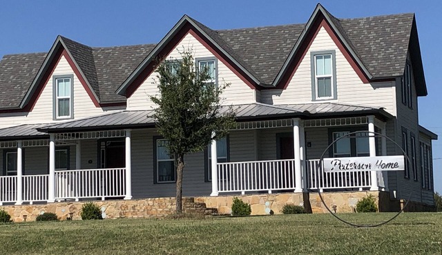 THE PEDERSON HOME, Historical home in beautiful Bosque County, Texas.
