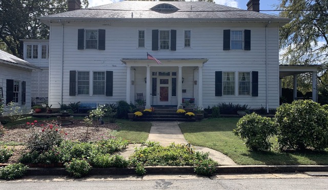 The Peete House and Garden
