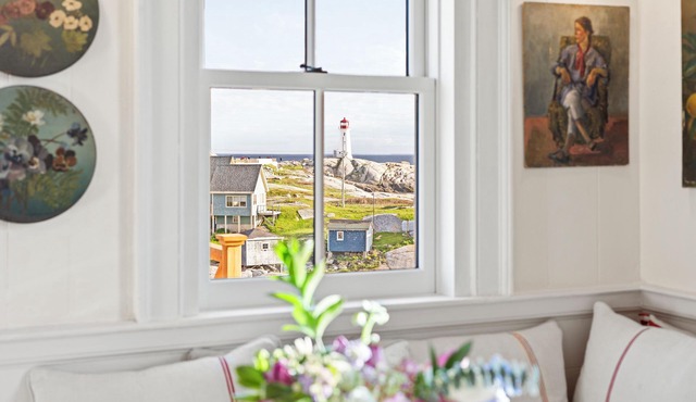 The Peggy's Cove House; with unrivalled panoramic view!