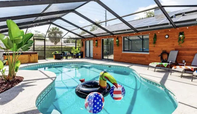 The Pelican/Pool/Hot tub/Game room