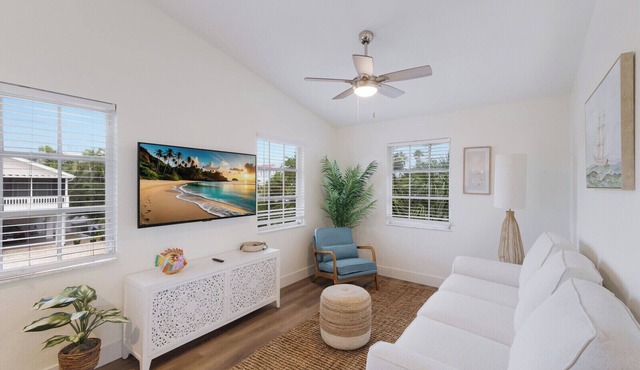 The Pelican’s Nest – Cozy Stay Near the Beach