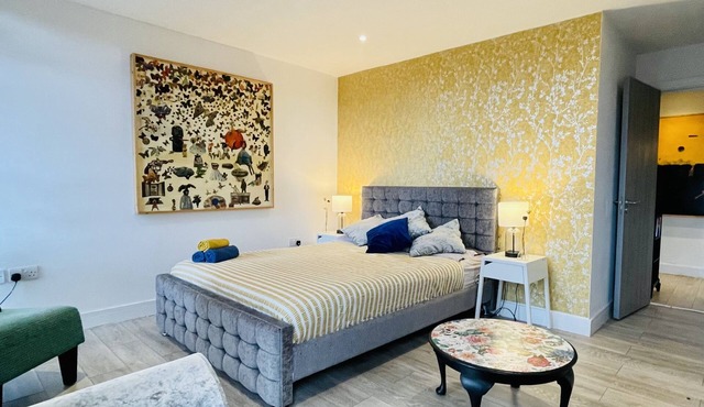 💂🌆 The Penthouse city view with HotTub