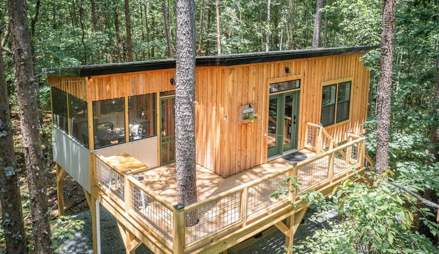The Perch…a modern storybook treehouse close to Hickory and Morganton