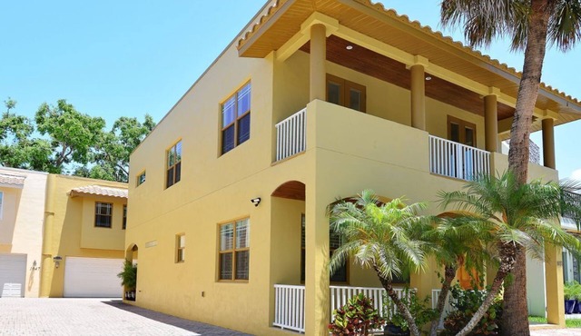 The Perfect Apartment to Explore Downtown