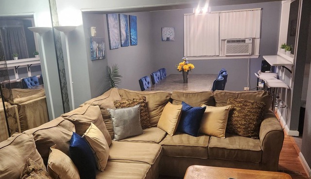 The Perfect Centralized Stylish Cozy Quiet Retreat