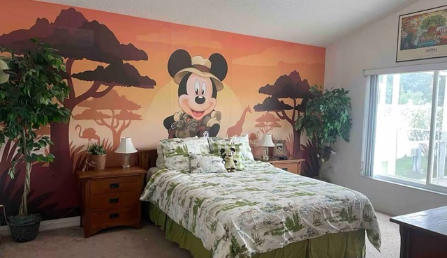 The perfect family vacation pool home close to all theme parks!