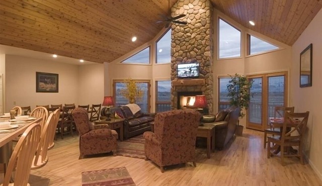 The Perfect Get Away - Bull Moose Retreat