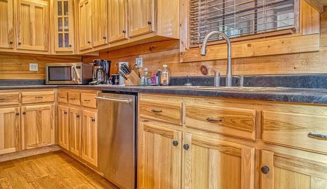 The perfect hideaway just outside of Algood and minutes to Cookeville!
