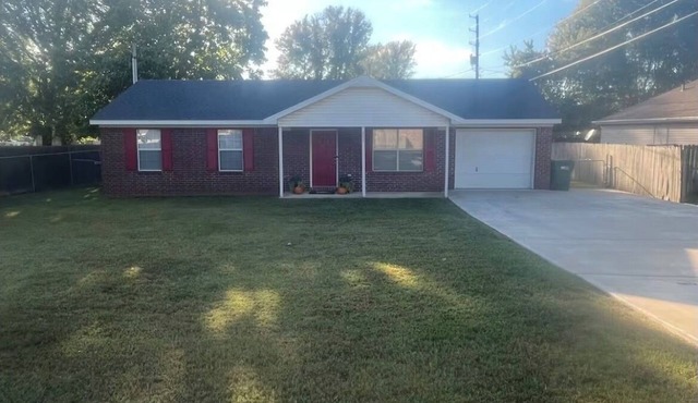 The perfect home base for your small group or family to enjoy NW Arkansas