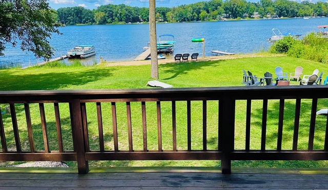 The Perfect Lake Getaway!