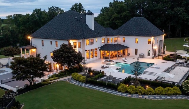 The Perfect Luxury Getaway! Weddings Welcome!