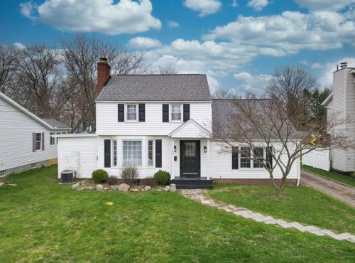 The Perfect Pass-HOF Village Escape