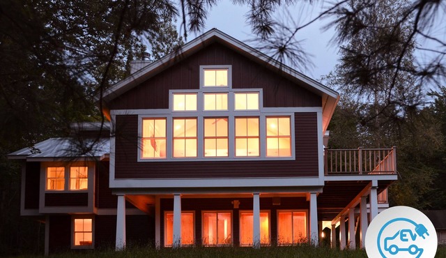 The Perfect Stowe Vacation Home With EV Charging For Your Year-Round Getaway