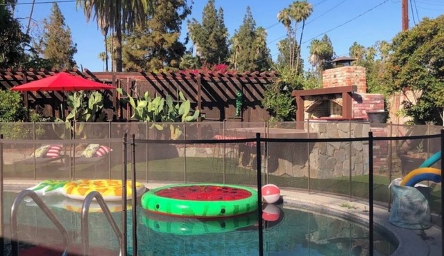 The perfect Vacation Pool house
