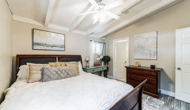 The Perfect Vacation Spot Near Six Flags